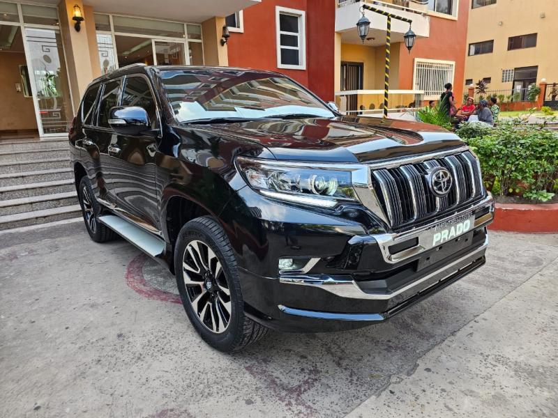TOYOTA PRADO VXR