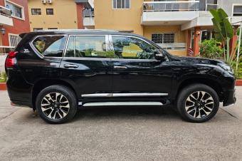 TOYOTA PRADO VXR