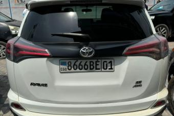 Toyota RAV4 SE AWD 2017  Matcha Gari