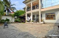 VENTE: PROPRIÉTÉ DE 405m² DOTÉE D’UNE VILLA DE 5 CHAMBRES À KINSHASA-NGALIEMA  mediacongo