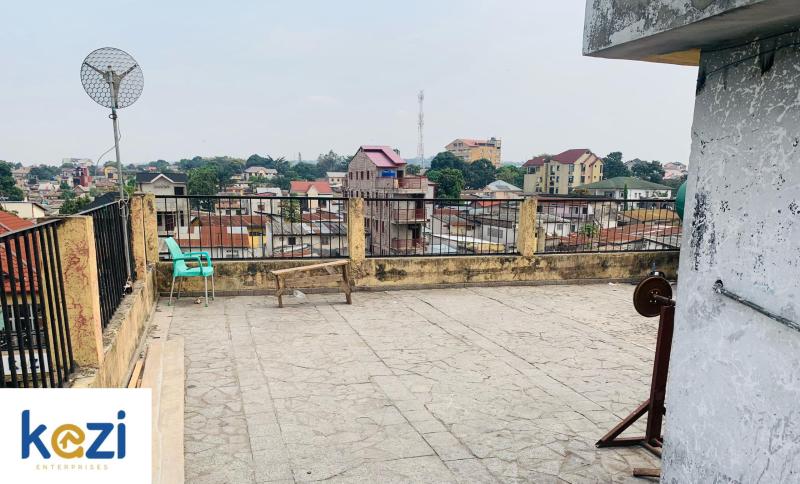 Parcelle  vendre  Kintambo vers la mosque