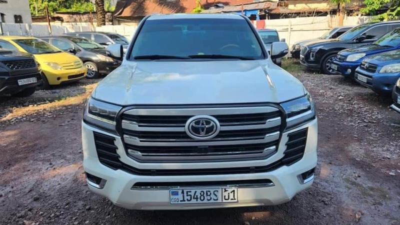 Toyota Land cruiser VXR 2022