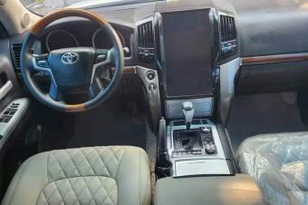Toyota Land Cruiser VX.R Modifier 2022