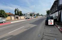 Belle opportunité à saisir à Ngaliema sur boulevard Mundjiba Vente d'une parcelle avec   des bâtiments administratif de R+2 Réf : Résidence du premier ministre où école aurore Supe mediacongo