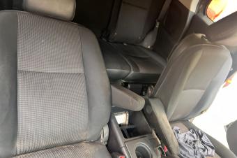 TOYOTA FJ CRUISER Full Option Anne de fabrication 2010 Sans plaque Automatique Essence Couleur dorigine Climatisation impeccable Kilomtrage faible Prix 27.000 a disc Localisati