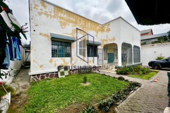 VENTE DUNE BELLE PROPRIT PRIVE DE 15 M SUR 25 M SOIT 375 M 