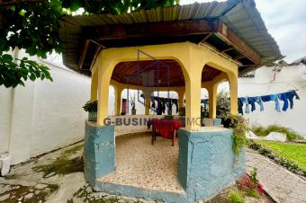 VENTE DUNE BELLE PROPRIT PRIVE DE 15 M SUR 25 M SOIT 375 M 