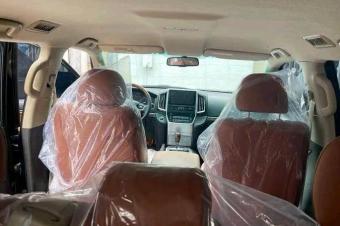 TOYOTA LAND CRUISER GXR TWIN TURBO 2014 modifier 2022 8 cylindres volant gauche FULL OPTIONS 3 banquettes camra de recule 45.000KM Prix 50.000  discuter  Offre direct localisa