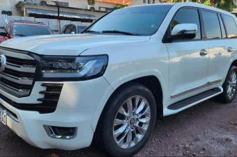 Toyota Land cruiser VXR 