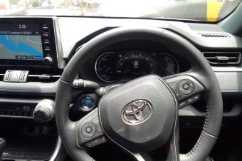 Toyota Newman rav 4 full option 2022