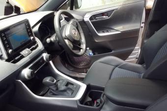 Toyota Newman rav 4 full option 2022