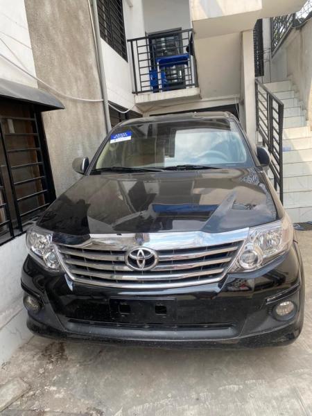 TOYOTA FORTUNER A VENDRE 