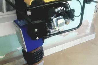 Machines de construction  louer