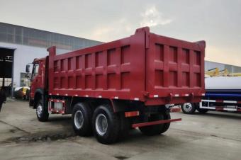 Camion benne HOWO 375HP