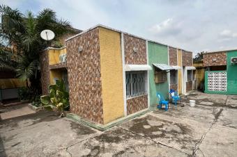 MAGNIFIQUE PARCELLE  VENDRE DANS LA COMMUNE DE LINGWALA 