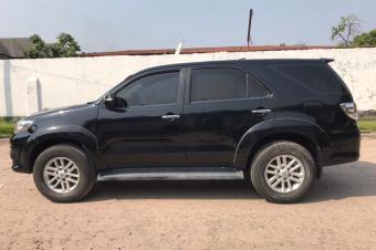 TOYOTA FORTUNER SANS PLAQUE A VENDRE 