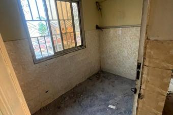 MAGNIFIQUE IMMEUBLE A VENDRE DANS LA COMMUNE DE KALAMU 