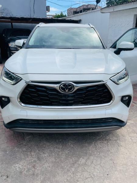 Toyota Highlender 2022
