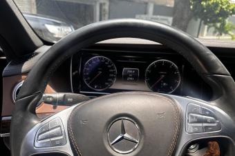 Mercedes S500 avec led Kilomtrage 2000km Volant gauche  sans plaque  essence  Automatique  Intrieur cuir Prix 65.000  dbattre  Localisation appel  
