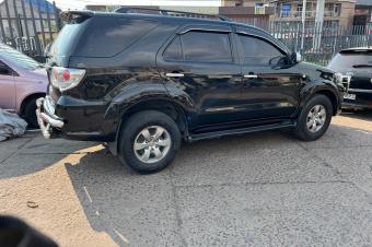 Toyota fortuner 