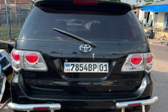 Toyota fortuner 