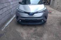 Toyota CHR 2018 automobile_motos_velos_engins_et_pieces