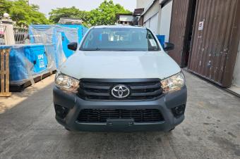 TOYOTA HILUX SANS PLAQUE A VENDRE 