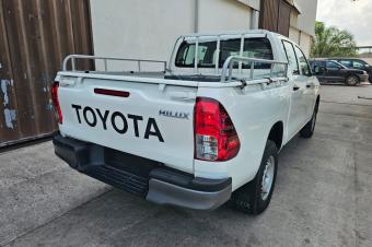 TOYOTA HILUX SANS PLAQUE A VENDRE 
