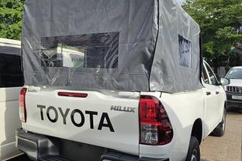 TOYOTA HILUX SANS PLAQUE A VENDRE 