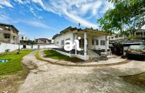 VENTE: GRANDE PROPRIÉTÉ DE 1200m² DOTÉE D’UNE BÂTISSE À RÉNOVER À KINSHASA-GOMBE mediacongo