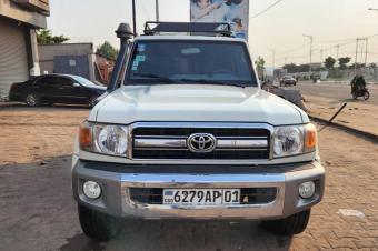 TOYOTA LAND CRUISER 2014