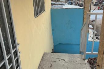 MAGNIFIQUE IMMEUBLE A VENDRE DANS LA COMMUNE DE KALAMU