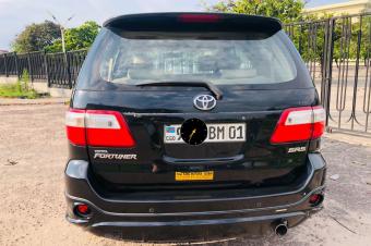 Toyota fortuner 