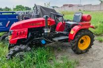 Tracteur automobile_motos_velos_engins_et_pieces