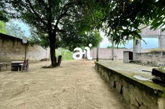 VENTE PARCELLE DE 849 m AVEC BTISSE EN FINITION A MONT NGAFULASEBO