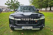Toyota Land Cruiser GR 2023 Authentique automobile_motos_velos_engins_et_pieces