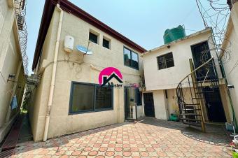 Location dune belle villa duplex des 3CHS autonomes 3 sjours annexe dune pice en tage gurite piscine buanderie etc. Ngaliema BinzaMacampagne route asphalte 