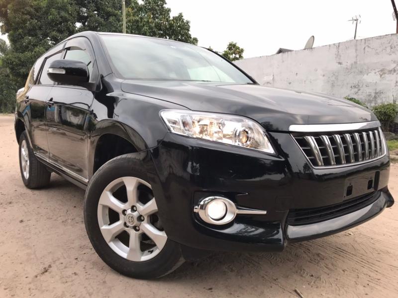 TOYOTA VANGUARD SANS PLAQUE A VENDRE 