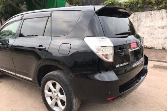 TOYOTA VANGUARD SANS PLAQUE A VENDRE 