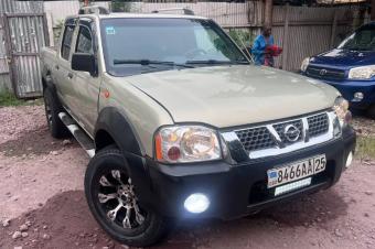 Nisssn Harbody Pick up Kinshasa 