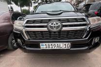 TOYOTA LAND CRUISER A VENDRE  automobile_motos_velos_engins_et_pieces