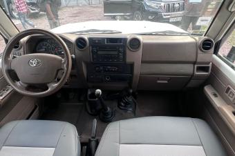 TOYOTA LAND CRUISER A VENDRE 