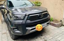 Toyota Hulix 2022 Automatique  Diesel ⛽️  Couleur d’origine sans retouche  Kilométrage 15000 Full option  45000$ Localisation Appel ?   Offre Direct mediacongo