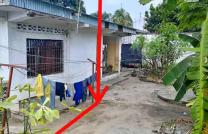 Belle opportunité à saisir à Kintambo Vente d'une parcelle Réf : Magasin O.U.A. et boulevard du 30 juin Dimension Restante : 7m/23m à 100.000$ à débattre Bel emplacement pour tout  mediacongo