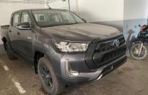 Toyota Hilux sans plaque diesel manuel moteur 5l 2022  authentique le prix à 49000 localisation gombe mediacongo