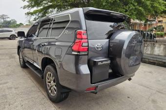 Toyota Prado VX.R 