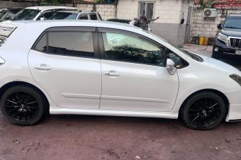 TOYOTA BLAD A VENDRE 