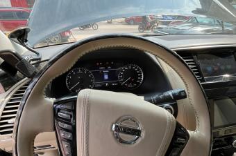 NISSAN PLATINUM A VENDRE