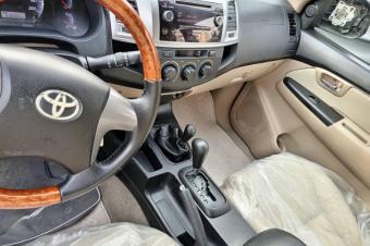 Vente jeep Kinshasa Toyota Fortuner 