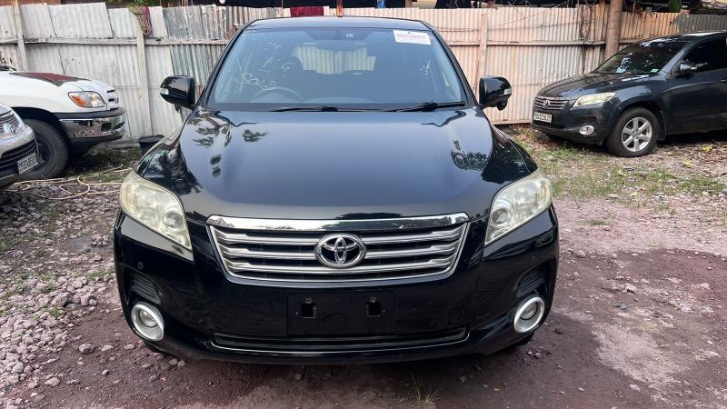 TOYOTA VANGUARD SANS PLAQUE A VENDRE 